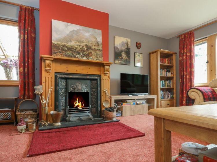 Tarmachan Cottage - West Highland Getaway Fort William Esterno foto