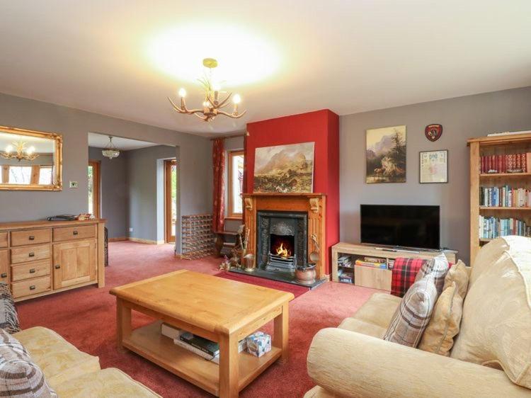 Tarmachan Cottage - West Highland Getaway Fort William Esterno foto
